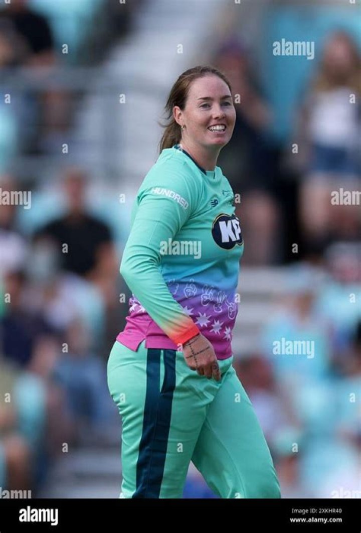 
Amanda Jade Wellington Height, Weight, Net Worth, Age, Birthday, Wikipedia, Who, Nationality, Biography 