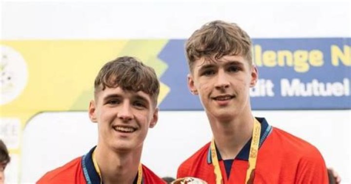 
Brian Fletcher Height, Weight, Net Worth, Age, Birthday, Wikipedia, Who, Nationality, Biography 