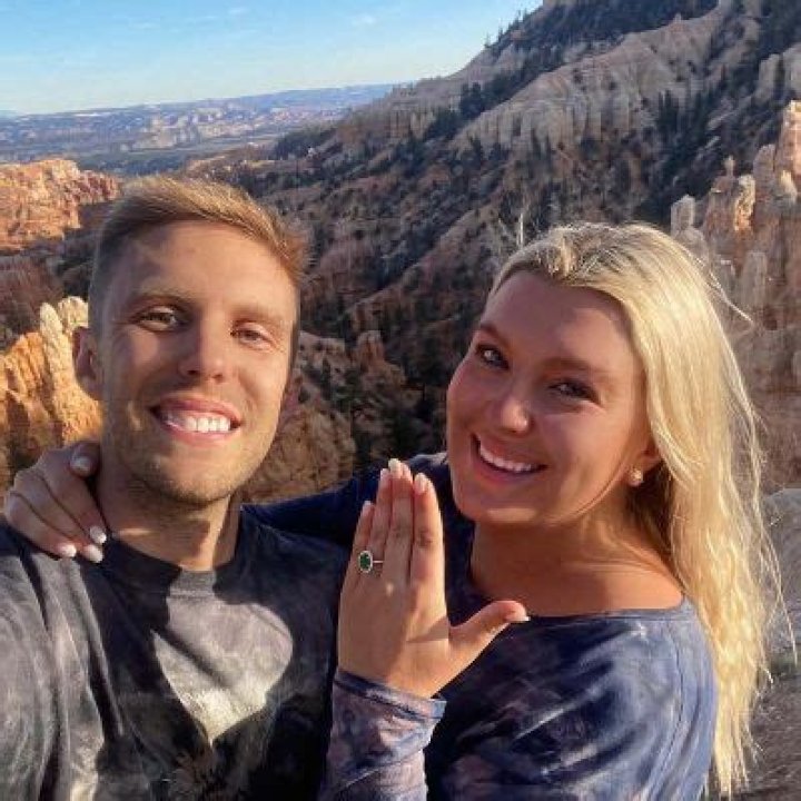 
Chloe Long And Her Husband Chris Long Are Going To Be Featured In “Siesta Key: Miami Moves” 