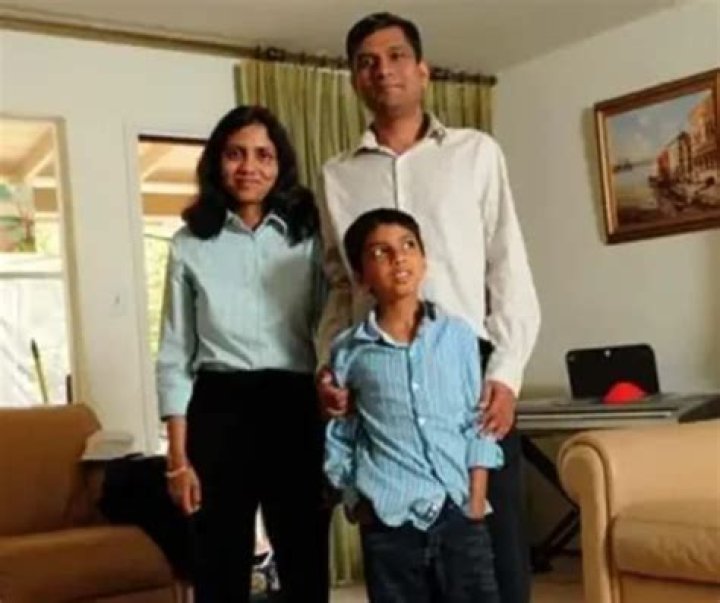 
Dr Devi Sridhar Height, Weight, Net Worth, Age, Birthday, Wikipedia, Who, Instagram, Biography 