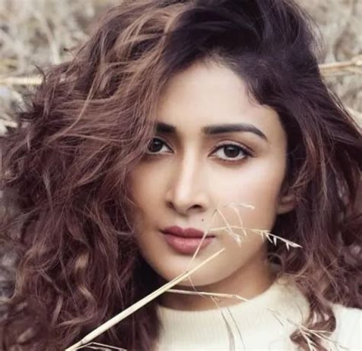 Farnaz Shetty Height, Weight, Net Worth, Age, Birthday, Wikipedia, Who, Instagram, Biography