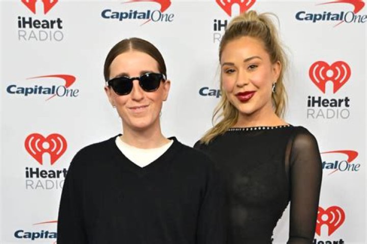 
Gabby Windey’s Neil Lane Sparkler Stands out From Other ‘Bachelorette’ Rings 