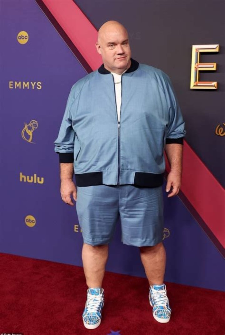 Guy Branum Height, Weight, Net Worth, Age, Birthday, Wikipedia, Who, Nationality, Biography