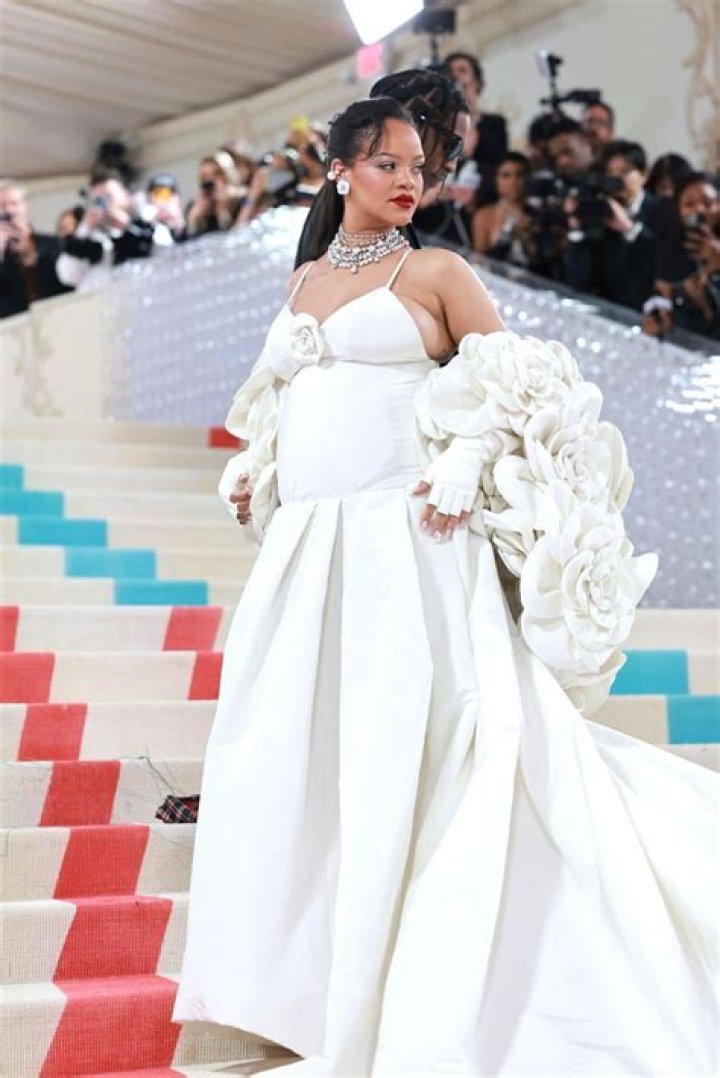 
Is Rihanna Going To Met Gala 2022? Fans Are Anxious To Know If She Will Attend The Carpet 