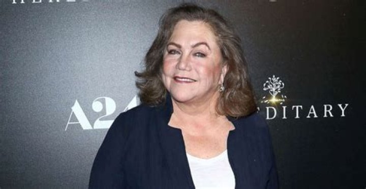 Kathleen Turner Net Worth, Age, Birthday, Wikipedia, Who, Nationality, Biography