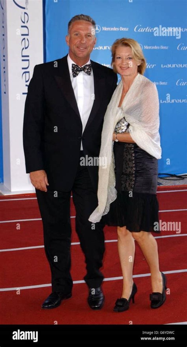 Kathryn Botham – Ian Botham’s Wife And Illness – What Happened?