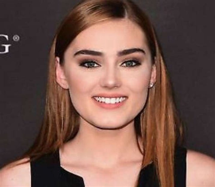 
Katie Elizabeth Donnelly Height, Weight, Net Worth, Age, Birthday, Wikipedia, Who, Instagram, Biography 