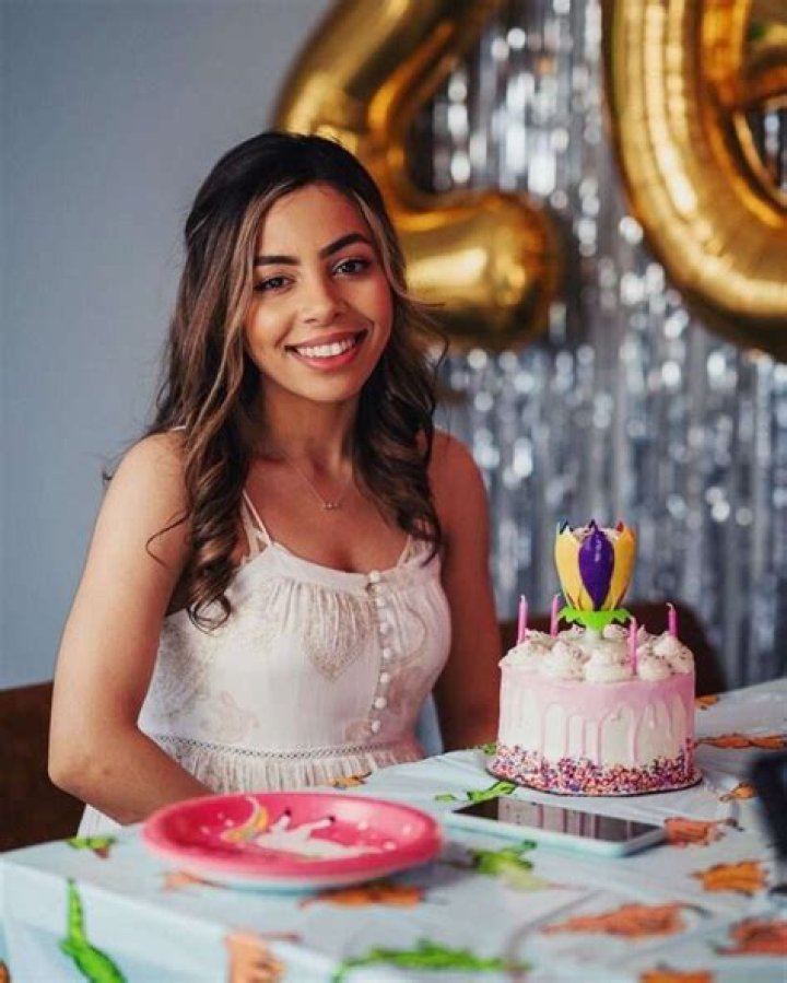 Krystal Duran Net Worth, Age, Birthday, Wikipedia, Who, Nationality, Biography