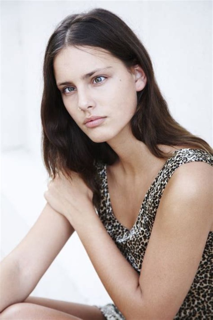  Moffy Gathorne Hardy