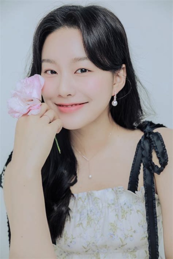 Park Yoo-na Height, Weight, Net Worth, Age, Birthday, Wikipedia, Who, Nationality, Biography