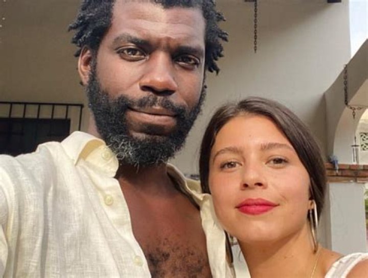 Stephen Satterfield is not Married to Wife. Dating Girlfriend: Gabriella Oviedo.