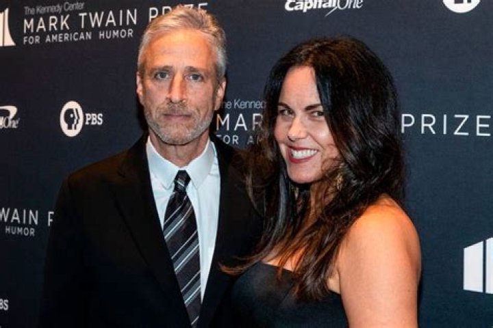 
Who is Jon Stewart wife? 