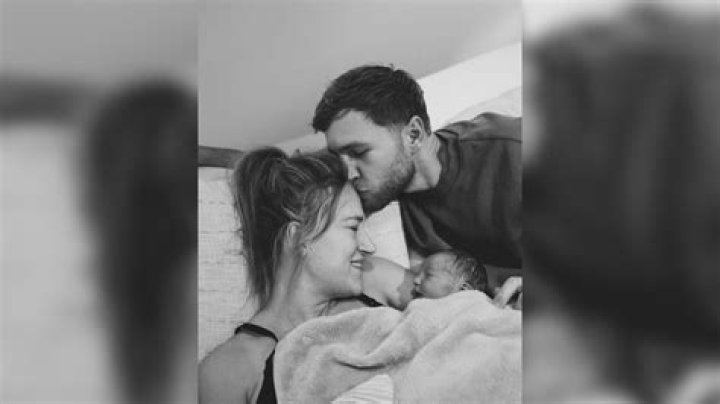 
Who Is Stef Fleck- Louis Muhlen-Schulte Girlfriend? Meet The Athlete Duo On Instagarm 